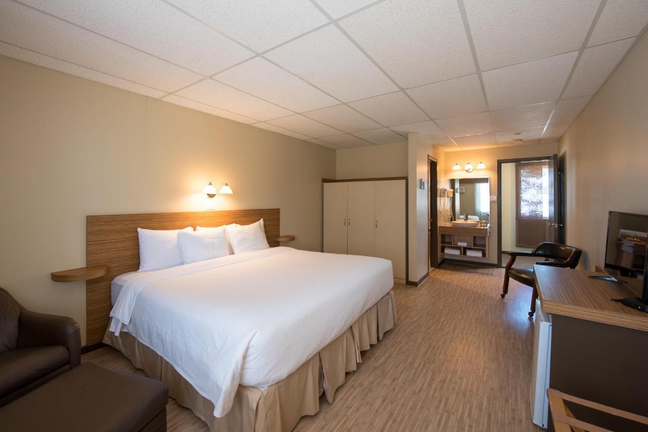 Hotel Aquamer Carleton-sur-Mer Екстериор снимка