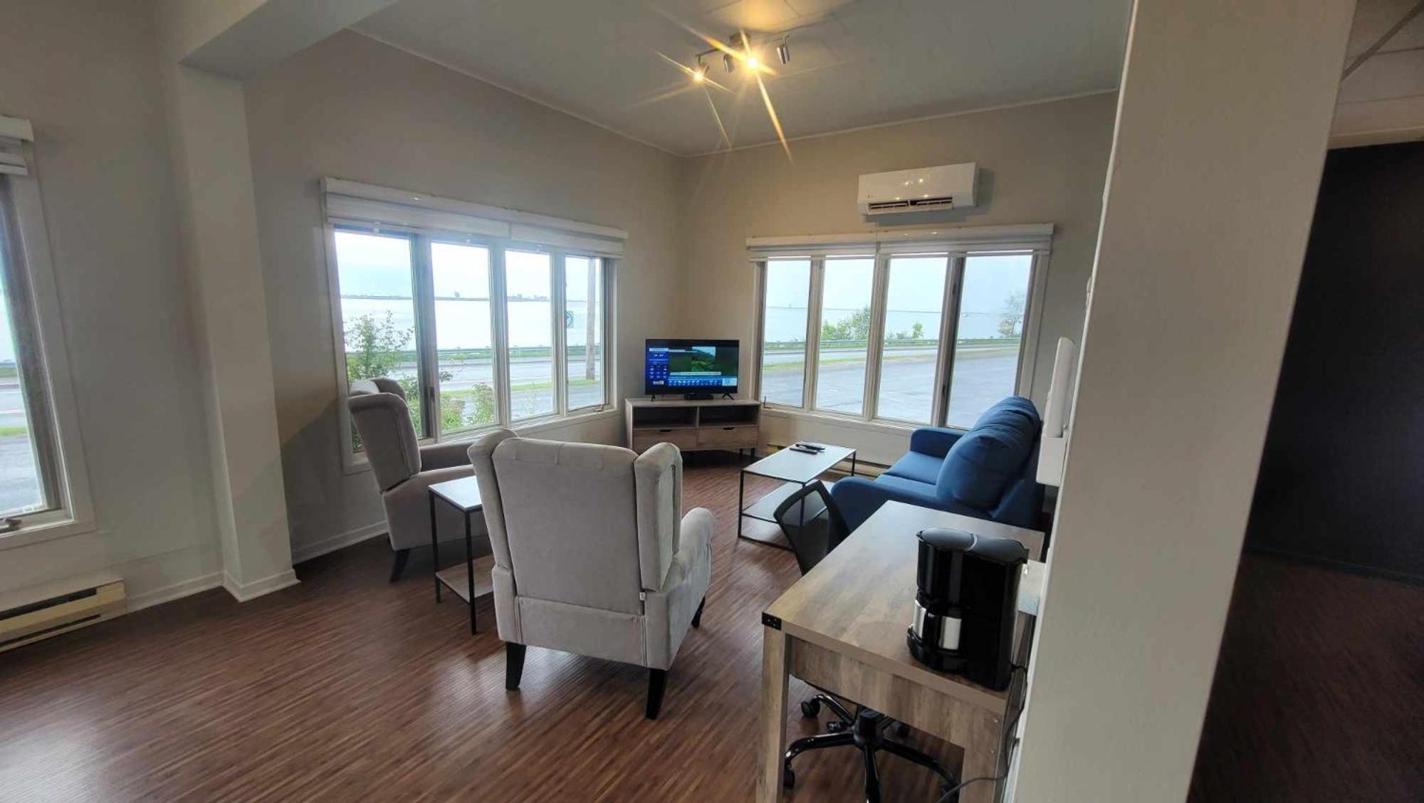 Hotel Aquamer Carleton-sur-Mer Екстериор снимка