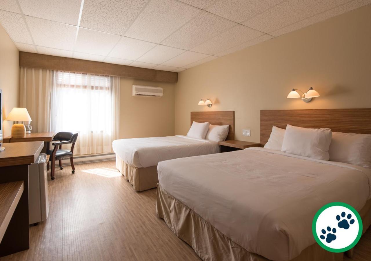 Hotel Aquamer Carleton-sur-Mer Екстериор снимка