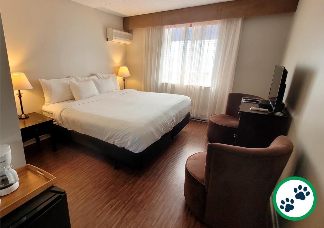 Hotel Aquamer Carleton-sur-Mer Екстериор снимка
